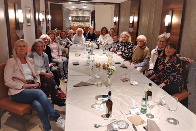 Damen AK 50 Abschied Inge Goeddde